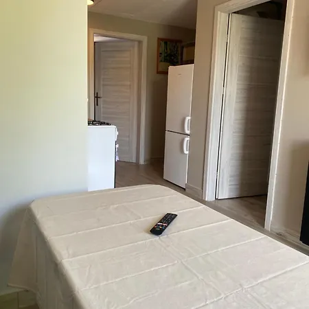 Z Basenem * Kodrabek