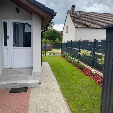 Apartment Z Basenem