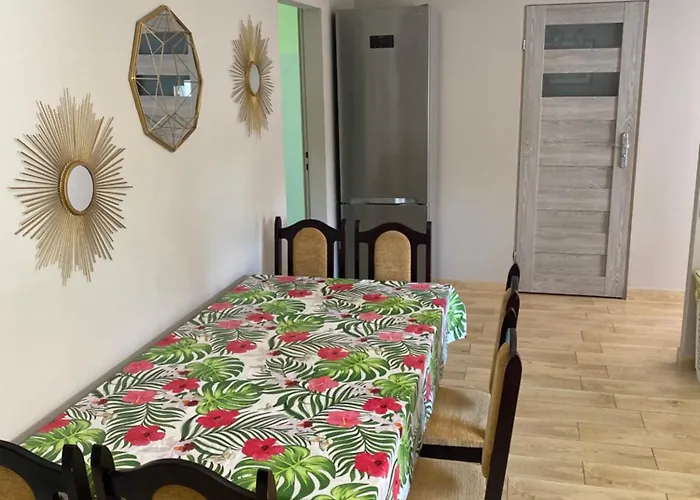 Z Basenem Apartamento Kodrabek