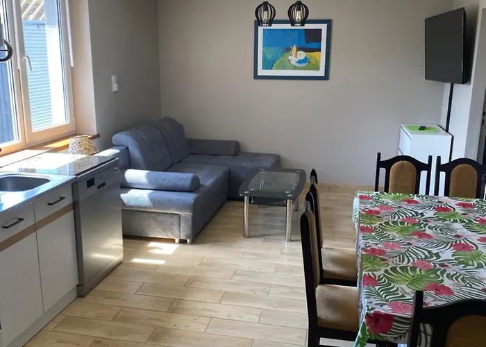 Z Basenem Apartamento Kodrabek