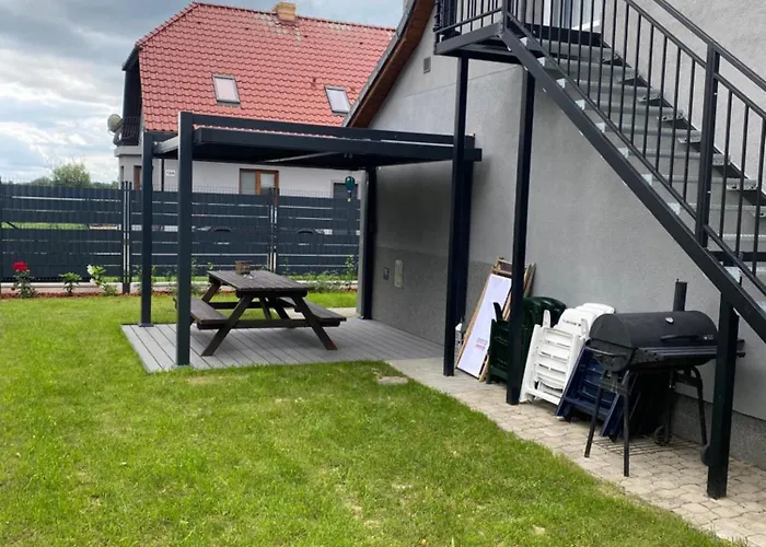 Apartamento Z Basenem